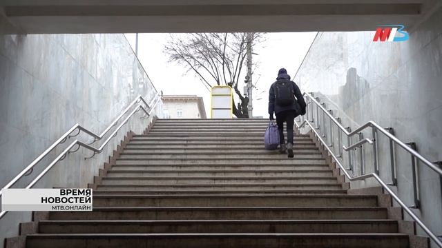 Ступени с подогревом появились в подземном переходе на ул. Комсомольской в Волгограде