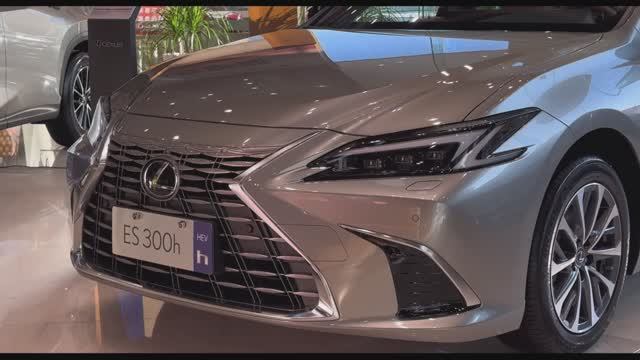 Lexus ES 300h 2025 - Интерьер и экстерьер