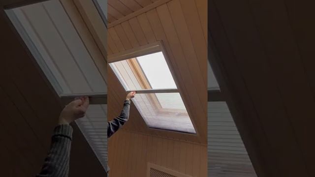 Москитная сетка для мансардного окна