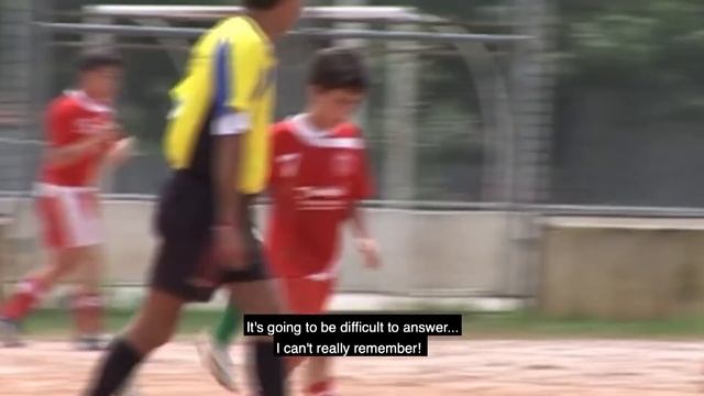 Playing football on the street | Gabriel Jesus as a child | Mini Me