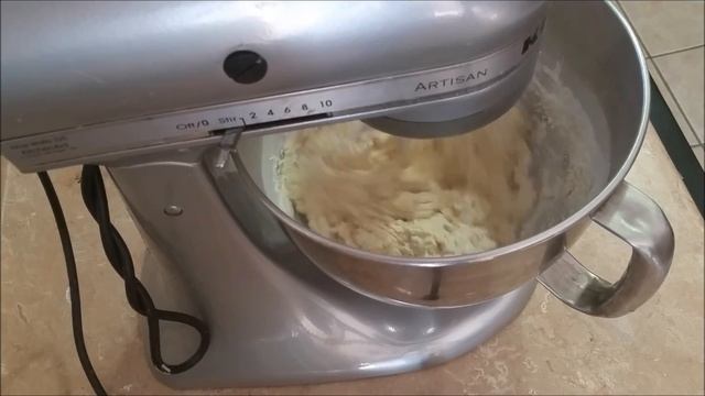 Baking Basics ( Victoria sponge) English