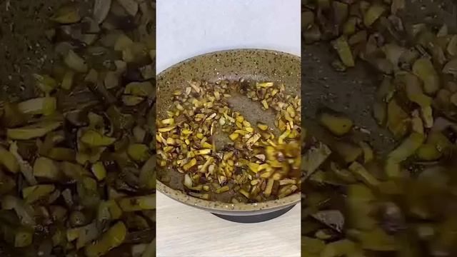Куриные голени запеченные в тесте.mp4