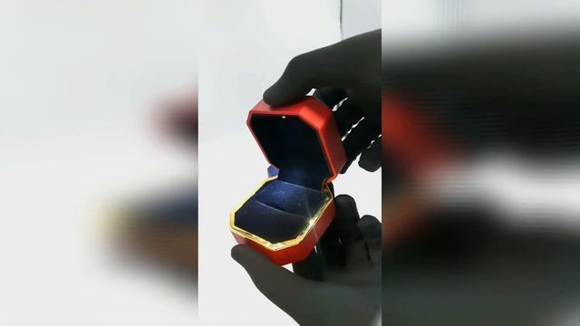 Футляры под кольцо с подсветкой из серии LED | Kliogem | КЛИО