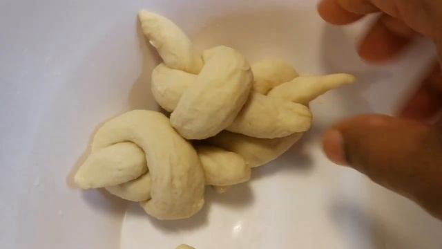 HOW TO MAKE SUPER SOFT JAMAICAN FRIED DUMPLINGS RECIPE | FRIED BAKE FLOATS | EASY STEP BY STEP