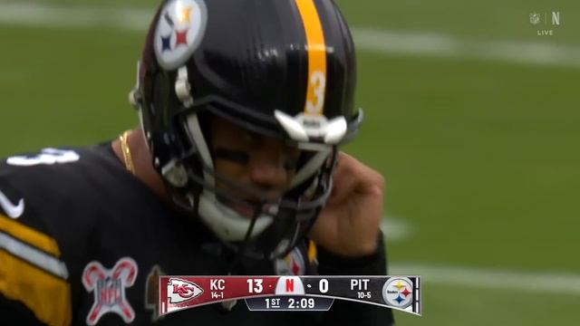 Justin Reid jumps the pass leaving Russ feeling neither holly nor jolly