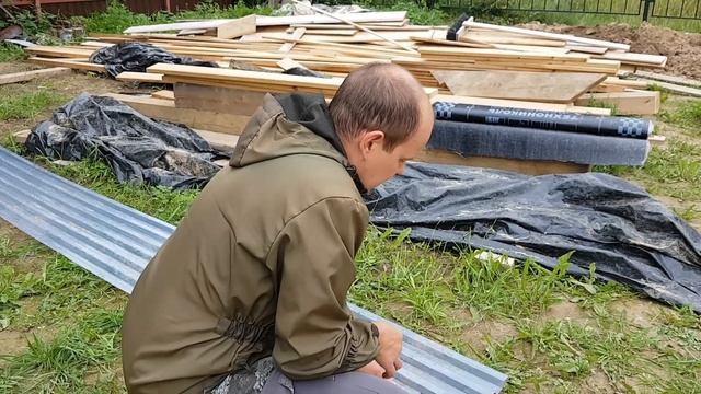 Навес к дому из дерева