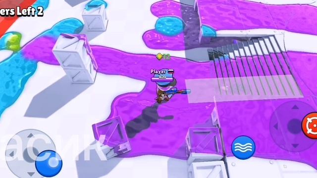 булочка играет в заквашивание, ну он просто не умеет воды играть. я это назвал, потому что