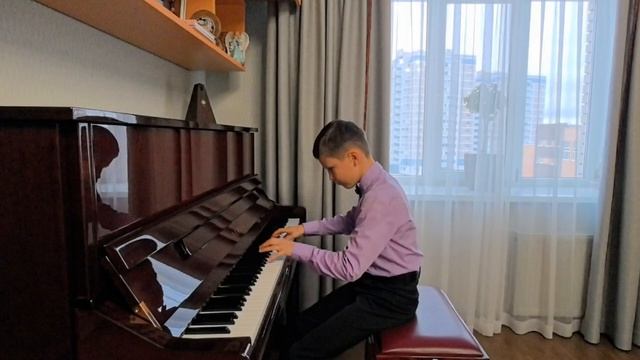 П.И.Чайковский "Камаринская", Детский альбом. Лев Клековкин, 10 лет. mp4