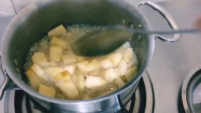 Quinoa Apple Banana Dates - Baby Food Recipe +9M