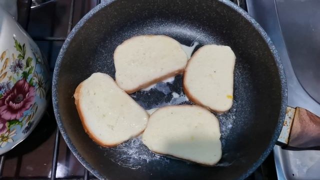 Чудо гренки на завтрак. Быстрый завтрак на скорую руку