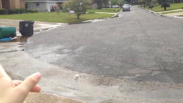 США. Наш дом обмотали туалетной бумагой - ТРАДИЦИЯ У СТАРШЕКЛАССНИКОВ