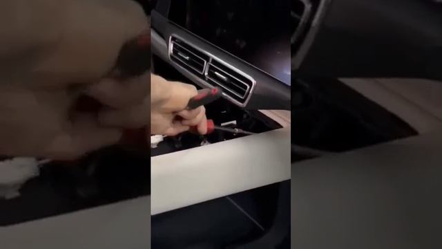 Lixiang Ultra. Русифицикация и установка сим