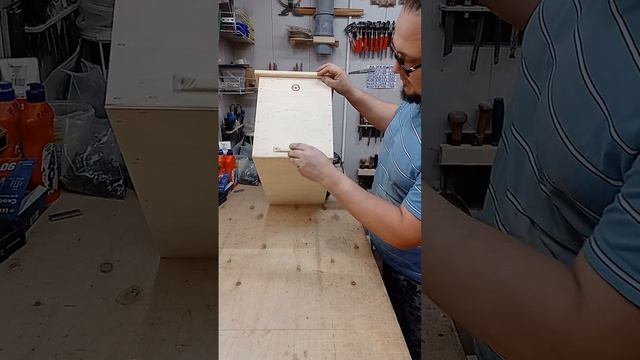 видео-инструкция по сборке ловушки для пчёл. (1).mp4