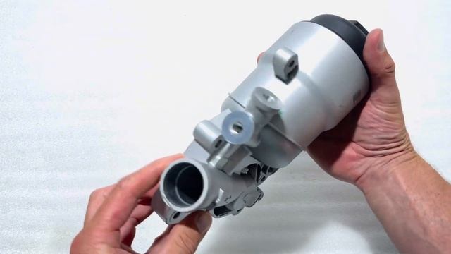 Корпус масляного фильтра 3.0 TDI VAG алюминиевый