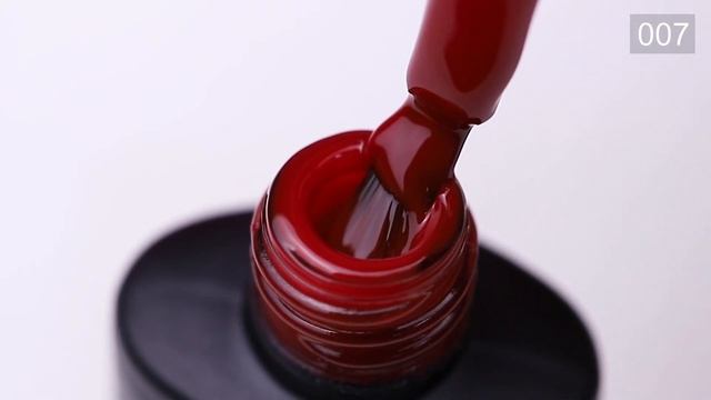 Гель-лак Innovative in Passion серия DE LUXE №007 (темный ягодно-красный, эмаль), 8 мл