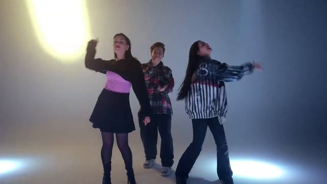OLD SWEATERS - Камбэк (Official M_V) (2)