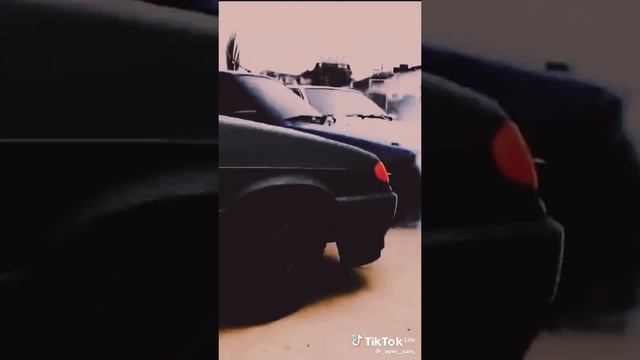 0de9b2331337837e58544e09eecbd3d6_1733517632001.mp4