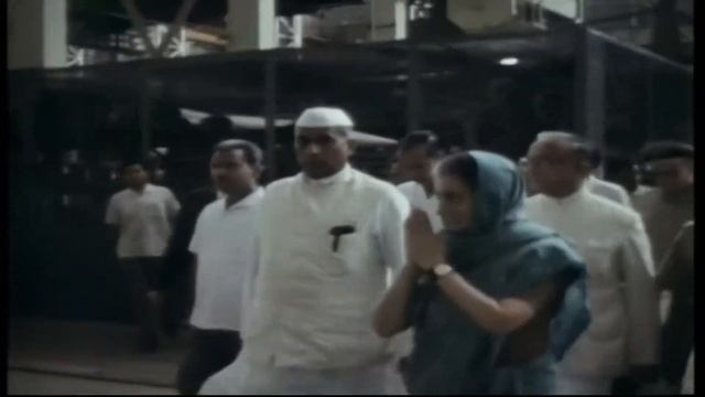 Indira Gandhi - Biography Bringing Real People & Real History to Life