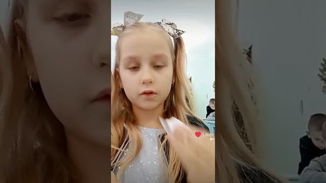 распаковка подарков в школе 🏫