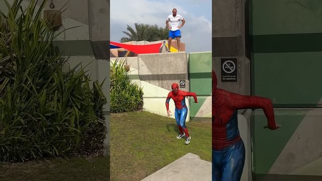 Parkour vs Spiderman