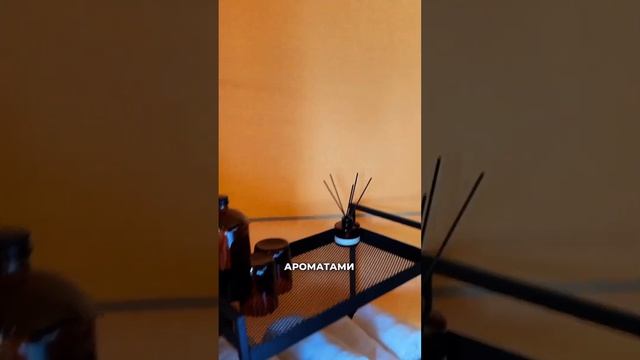 Сохраняй локацию модного глэмпинга на Бали с термальными источниками у подножия вулкана Батур