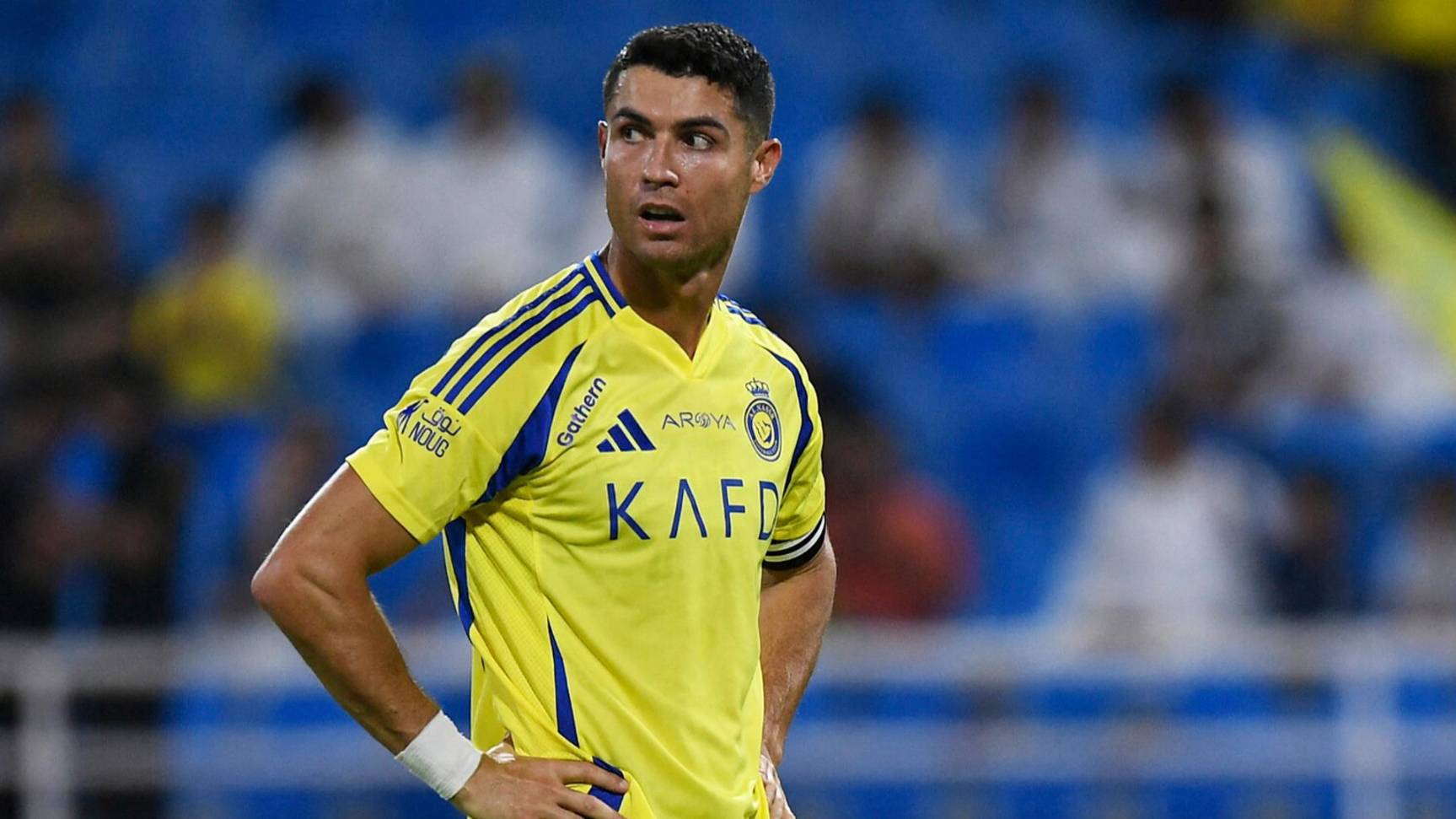 Экс-чемпион мира по боксу захотел избить Роналду