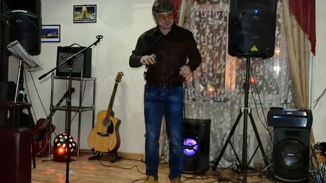 ''В кругу друзей''
