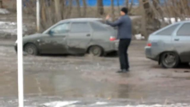 Мужик-регулировщик