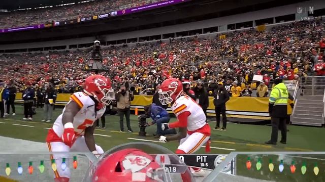 Pylon-dive TD! Worthy's scoring lunge signals first points on Christmas Day 2024