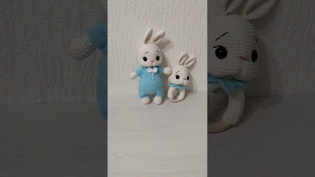 #амигуруми #вязаниекрючком #ручнаяработаназаказ #вязаниеспицами #игрушкакрючком #комбинезонспицами