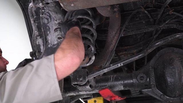 Jeep Wrangler Rough Country 2.5" Lift Kit without Shocks (2007-2018 JK) Review & Install