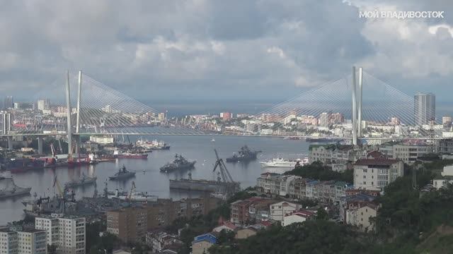 Владивосток прогулка в День ВМФ (25 июля 2021).