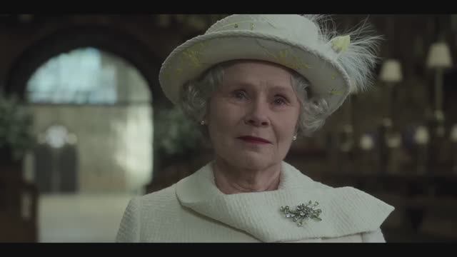 Сцена из сериала «Корона»