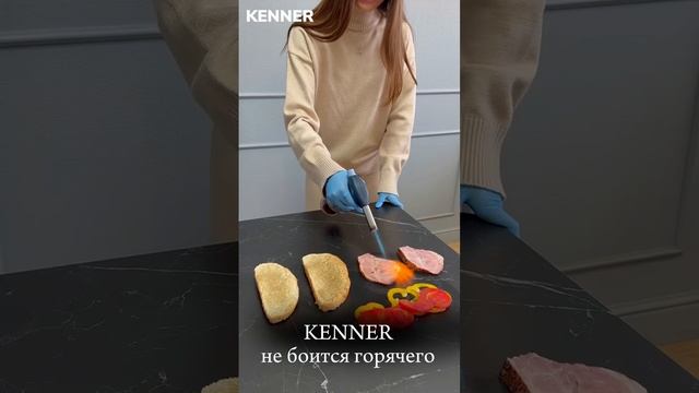 Режем и жарим бутерброд прямо на столе!
ШОК!