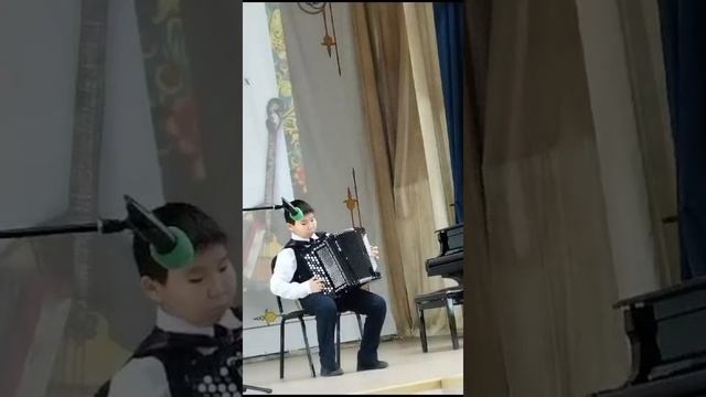 Ю.Гаврилов. "Метелица" исп. Леня Алексеев