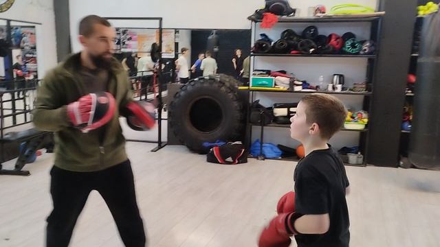 Отработка на лапах