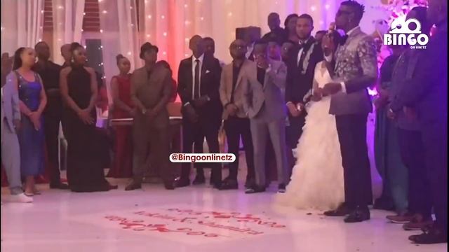 DIAMOND AMPA ZAWADI YA GARI MFANYA KAZI WAKE, BABUTALE, MBOSSO NA RECARDO WALIVYOCHEZA KWA PAMOJA