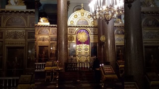 Казанский собор СПб
(декабрь 24)
