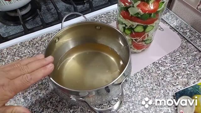Слоенный овощной салат на зиму  Как приготовить