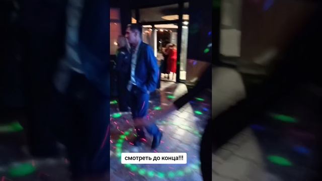 на всех корпоративах страны!!;