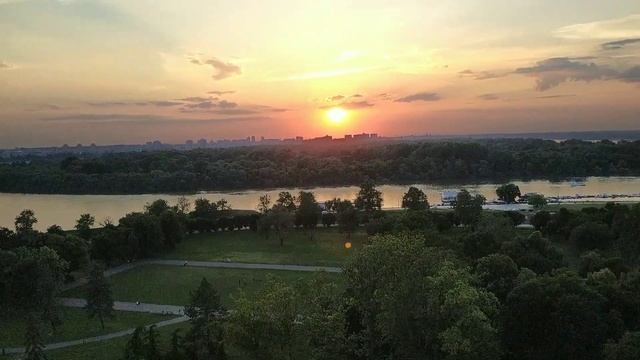 Белград. Сербия. Закат.