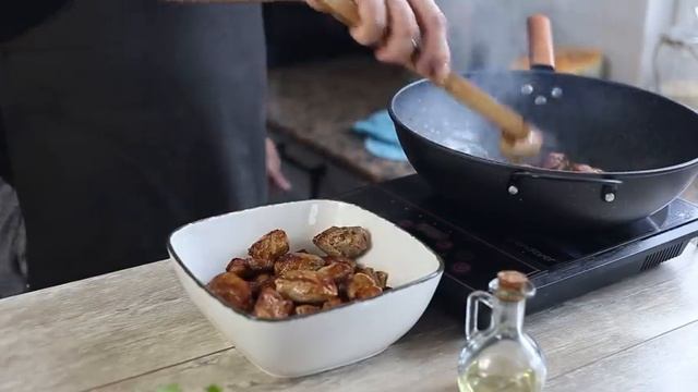 Оджахури  -  лучшее блюдо из картошки и мяса. ЭТО ВОСХИТИТЕЛЬНО!