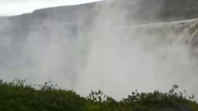 Самый большой водопад в Исландии