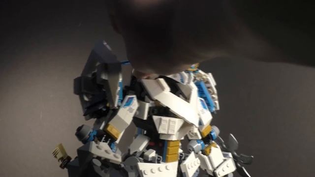 LEGO 2021 Ninjago: Legacy - 10th Anniversary 71738 Zane's Titan Mech Battle set review!