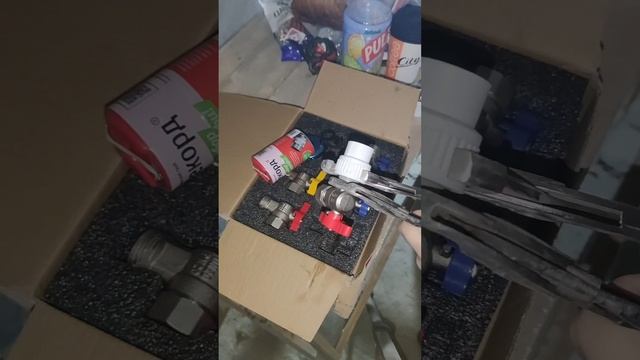 Очень удобный набор кранов для подключения навесных котлов