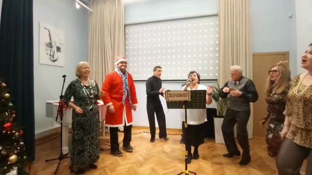 Где-то на белом свете - Ирина