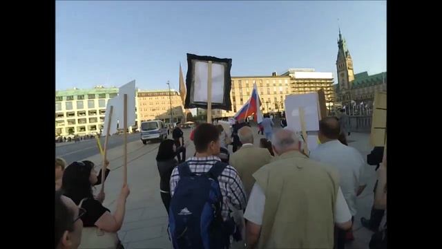 Бессмертный полк в Гамбурге 9 Мая 2016