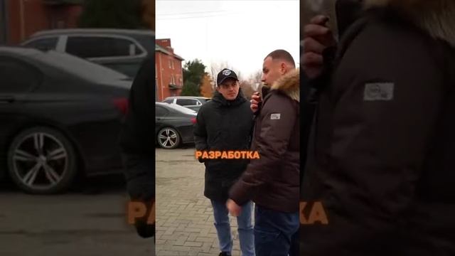 Очередное доказательство того, что в наше время решает только шильдик.