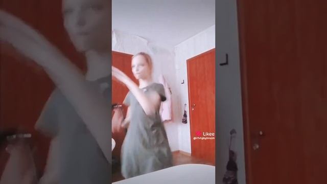Like_7453046768434266997.mp4