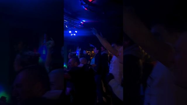 Драйв любимых песен каждую субботу в Rock Heaven Bar